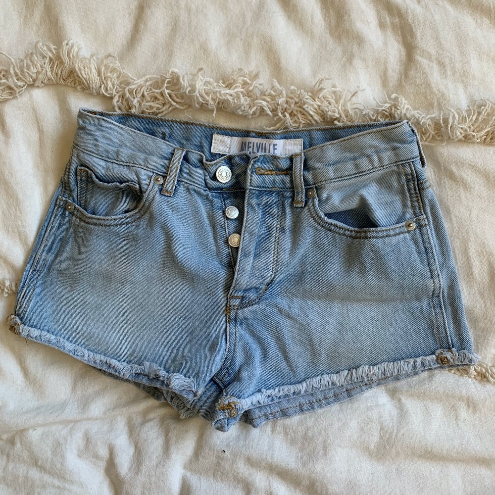brandy Melville high rise shorts - size 24